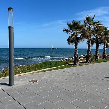 Capitan Friday Apartament Torrevieja