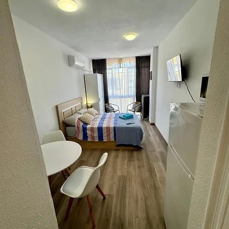 Capitan Friday شقة تورّيفيِخا